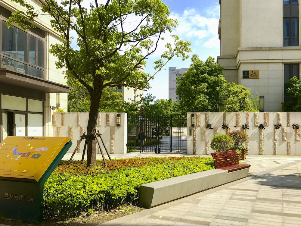Shanghai Xinchuan Boutique Apartment