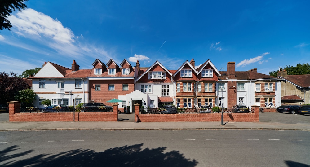 Oxford Vacations - Linton Lodge Hotel, BW Signature Collection - Property Image 76