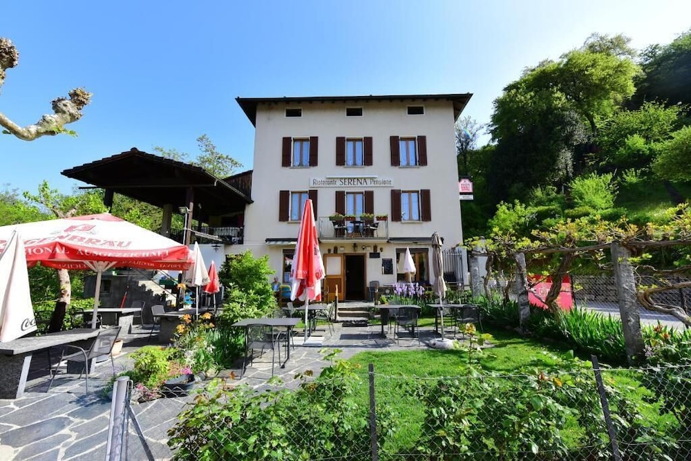 Hotel pensione serena