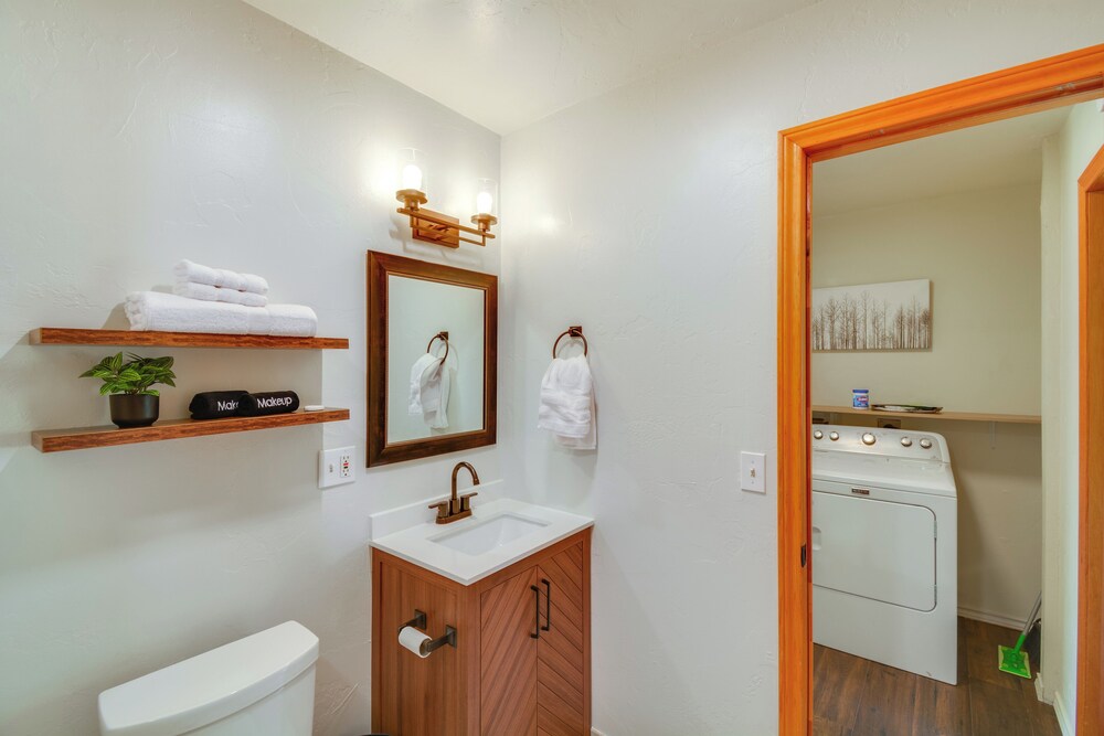 Hike, Fish, Ski & Explore: Cabin Near Breckenridge