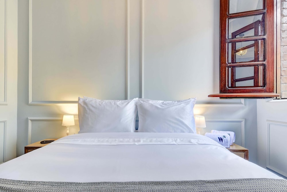 Chic 4BR Getaway in Vibrant La Candelaria
