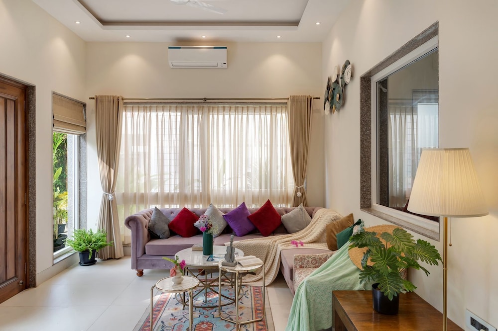 AquaVista Assagao Residency