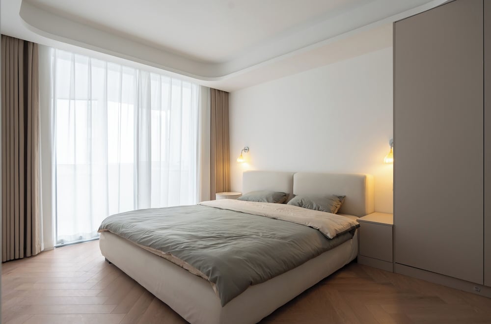 Book and Bed - Xujiahui