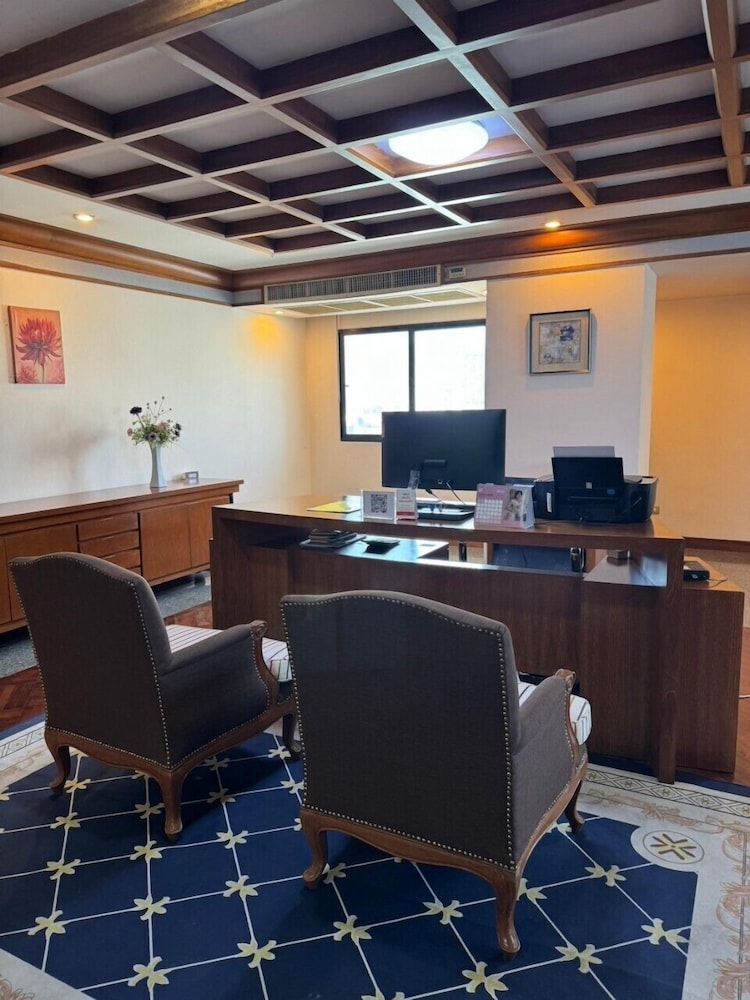 United Tower Thonglor by Aspira