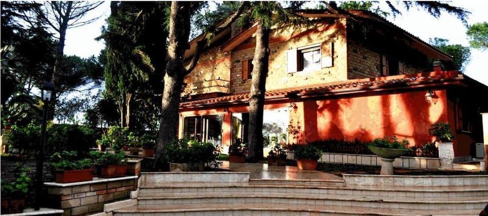 Villa Paradiso