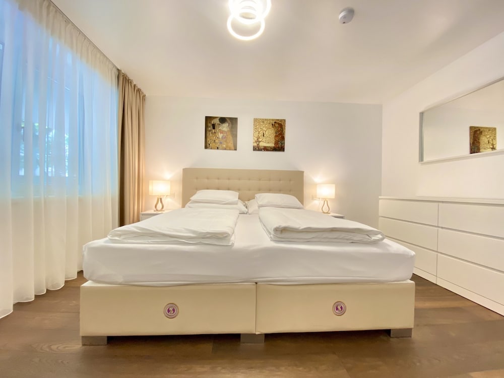 Vienna International Studios