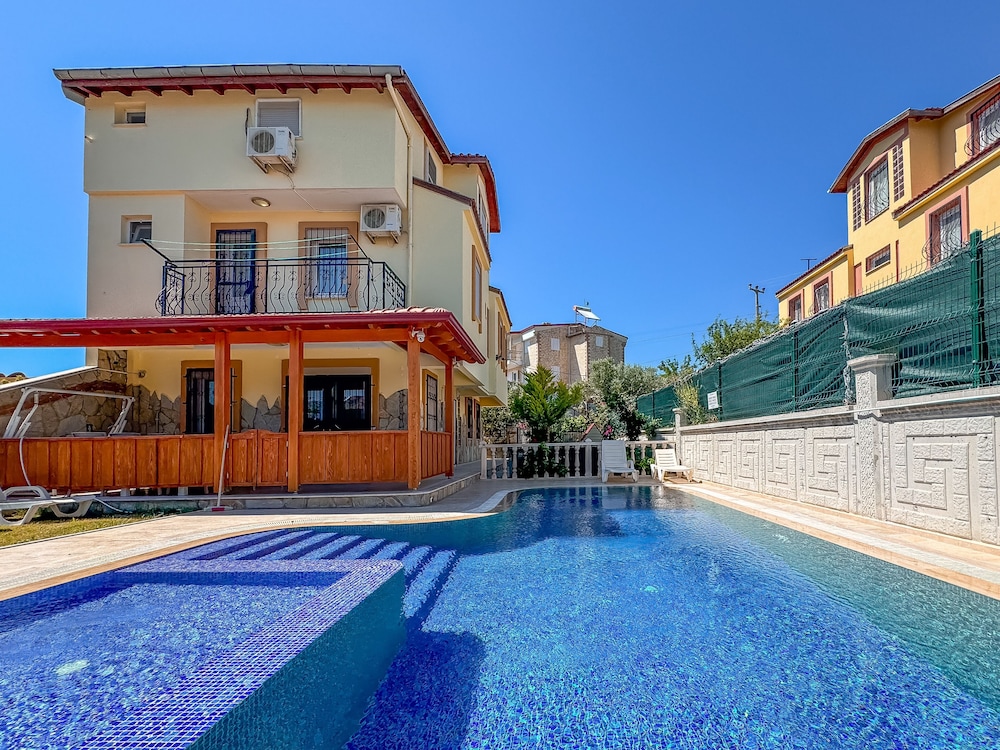 Villa Elma