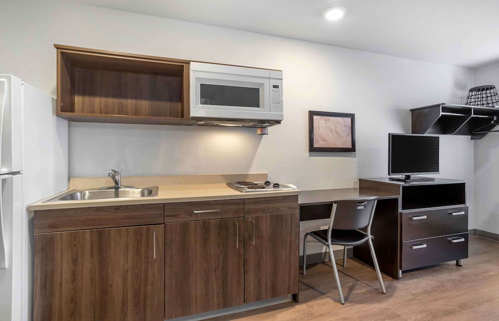 Extended Stay America Select Suites - Beaumont