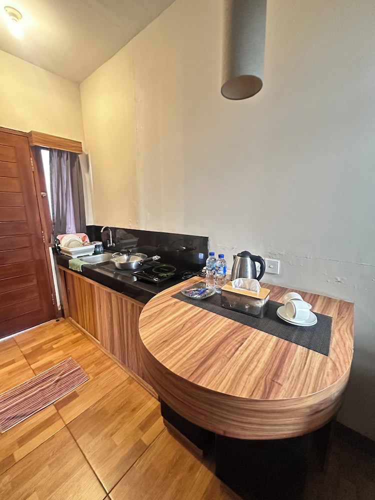 Dewandi Guest House