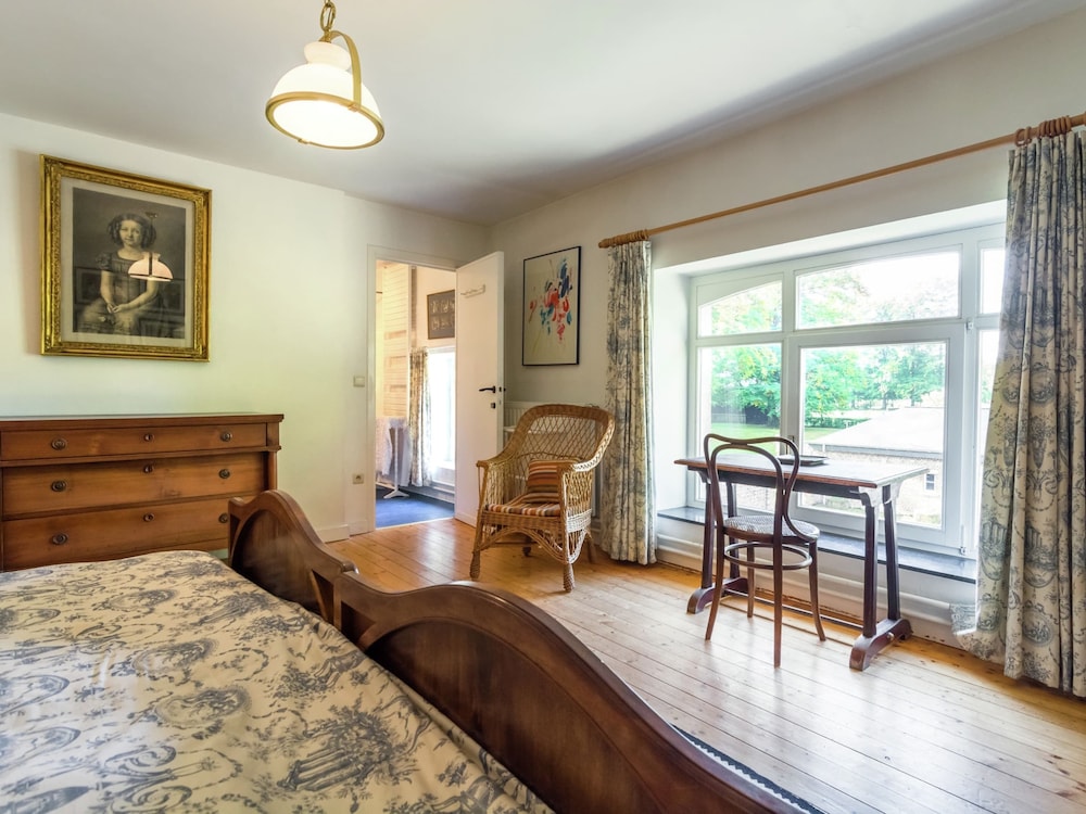 Mansion in Beauplateau Near Forest view 4