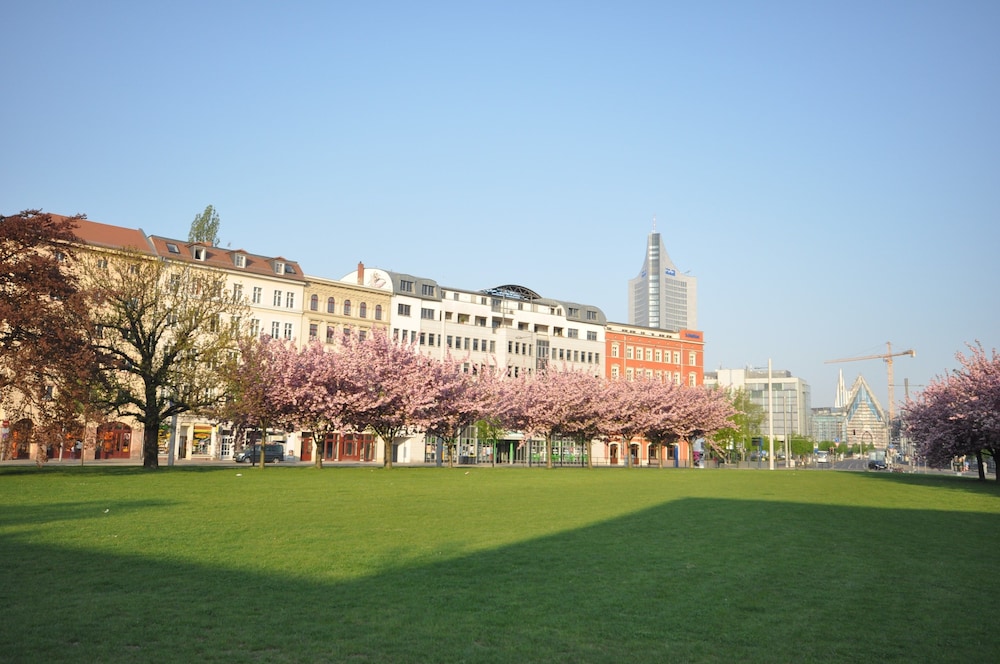 Leipzig Vacations - City Park Boarding House - Property Image 6