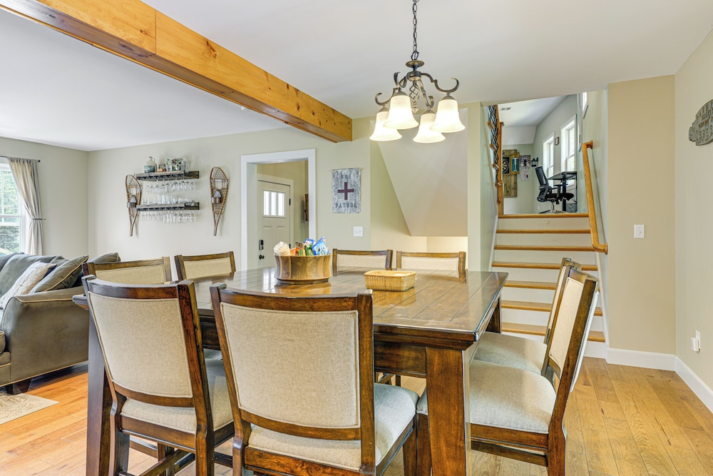 2 Mi to Golfing & Hiking: Spacious Wilmington Home