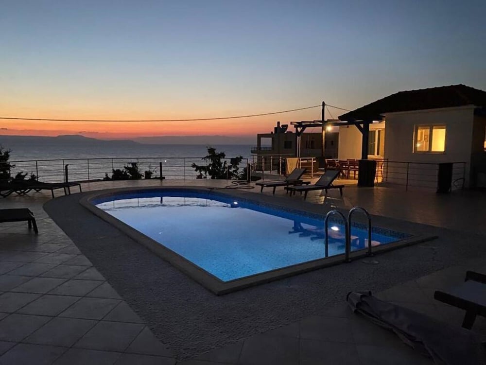 Tersanas Villas