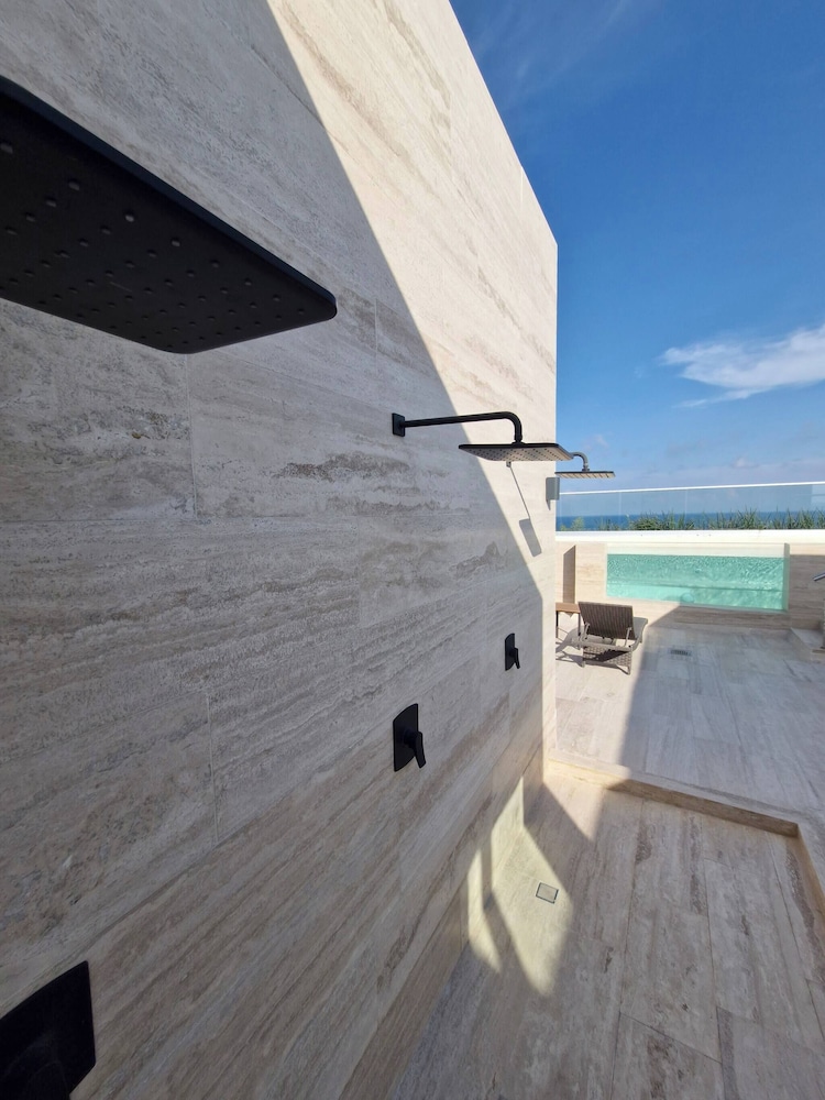 Cozy 1B & 1B Apartment Puerto Morelos With Private Beach