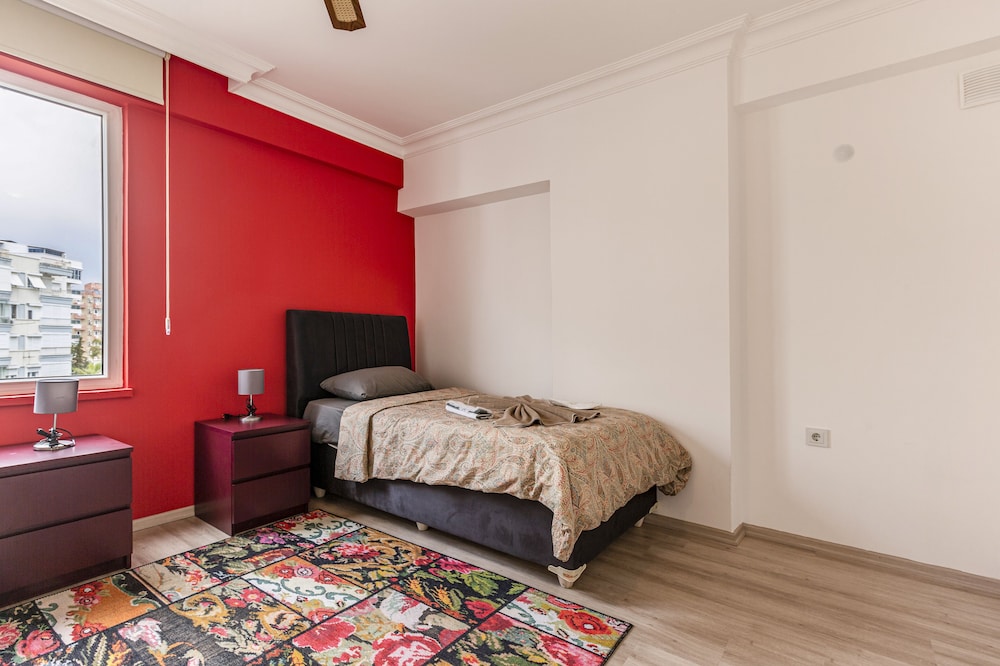 Melissa's Suites