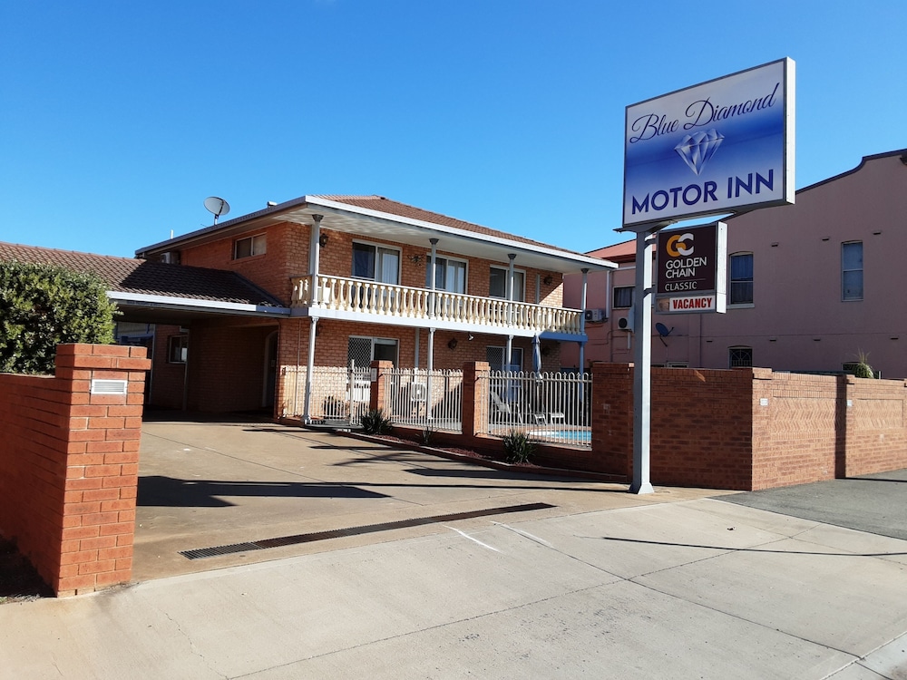 Blue Diamond Motor Inn