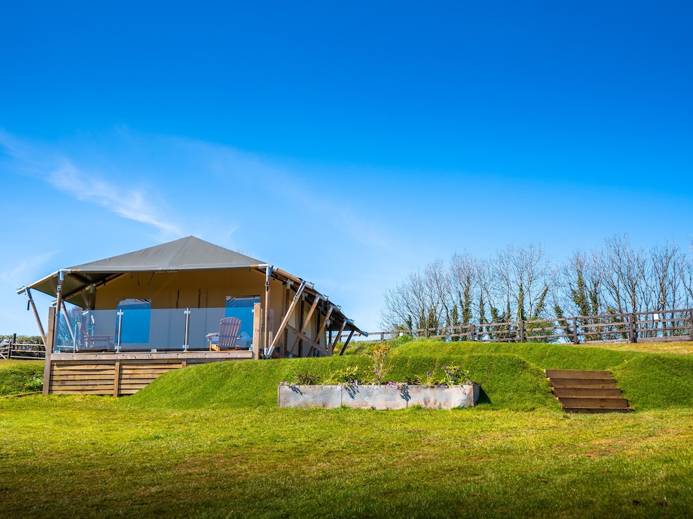 Semira Tent Lodge
