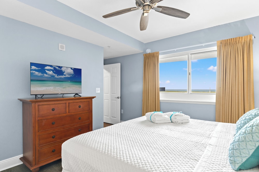 Emerald Beach Resort 2028