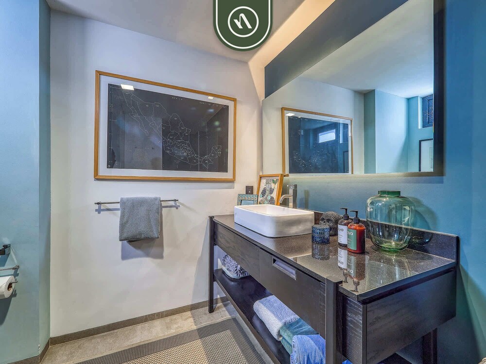 Oceanview Condo With Amazing Rooftop Pool - Gym