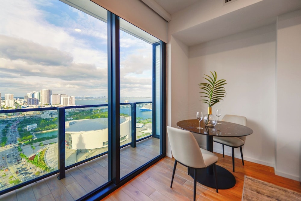 Prime Location with Amazing Ocean Views