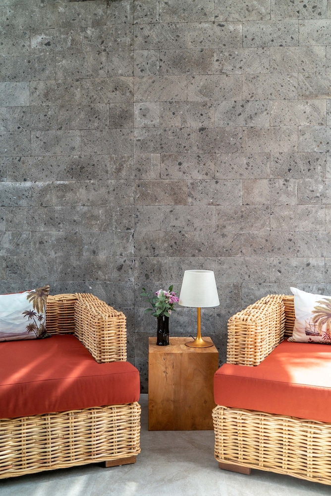 Villa Nusantara 6 by Alfred in Bali - Majestic 4bdr Brand New Villa Pererenan Beach Caggu
