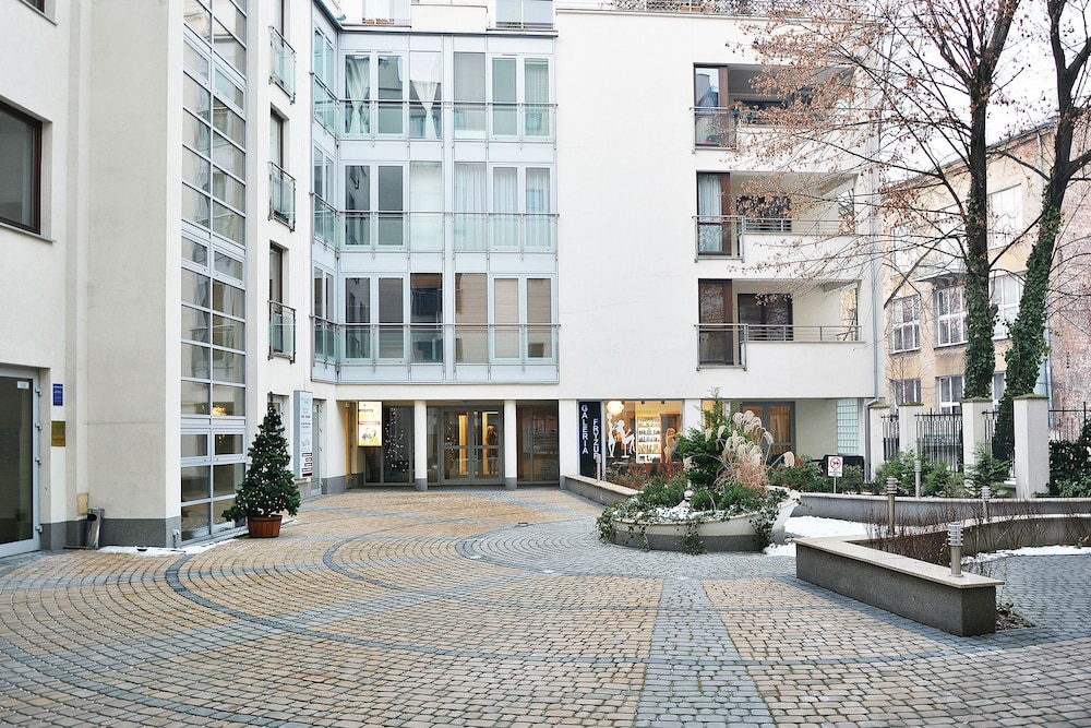 KrakowForRent Apartments - Main Square