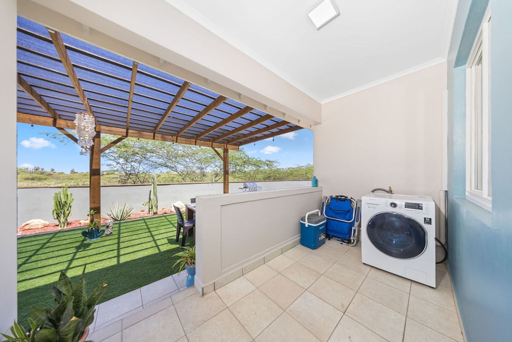 Renovated Privatepool Outdoordining Location