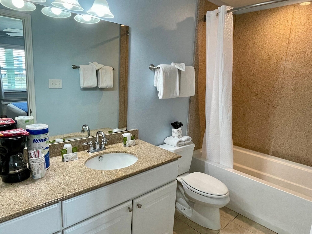 Beachgate Condo Suites And Hotel 521+522a+522b 3 Bedroom Condo