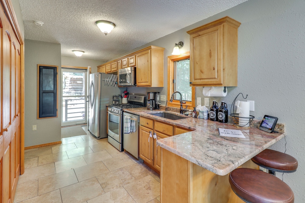 Families Welcome: Quiet Cabin < 5 Mi to Cloudcroft