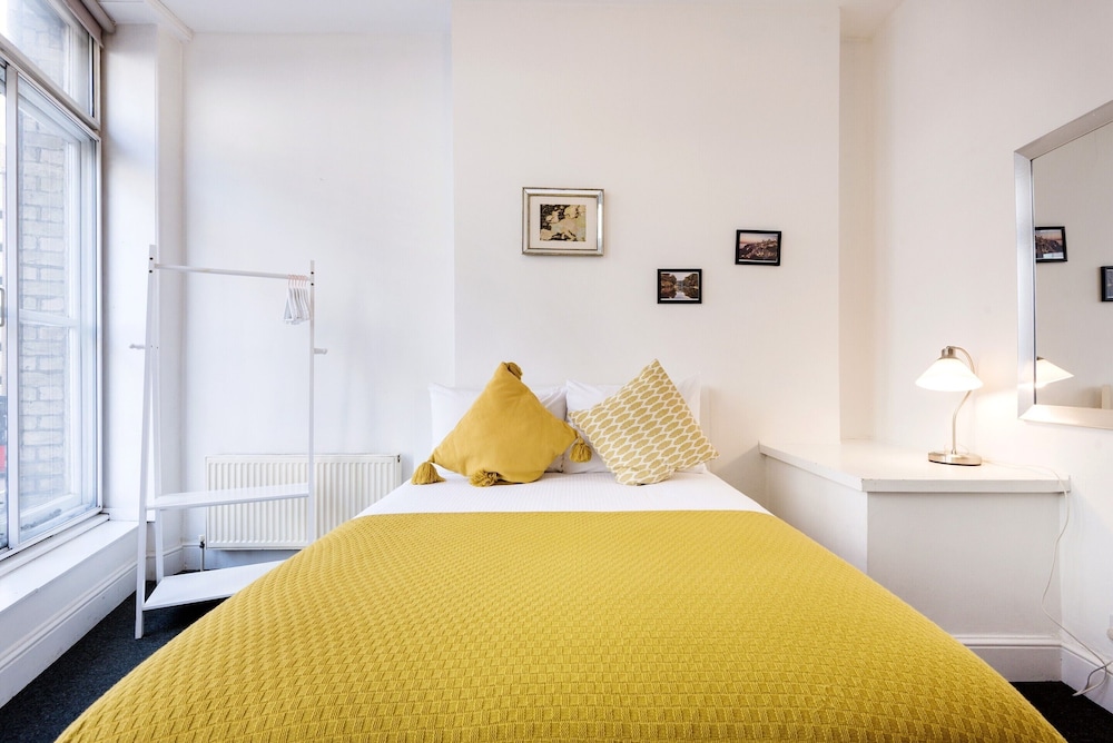 Heart of Shoreditch Apartments