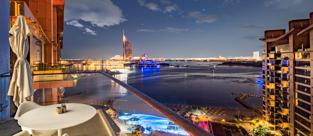 LUX The Tiara Burj al Arab View Suite 2