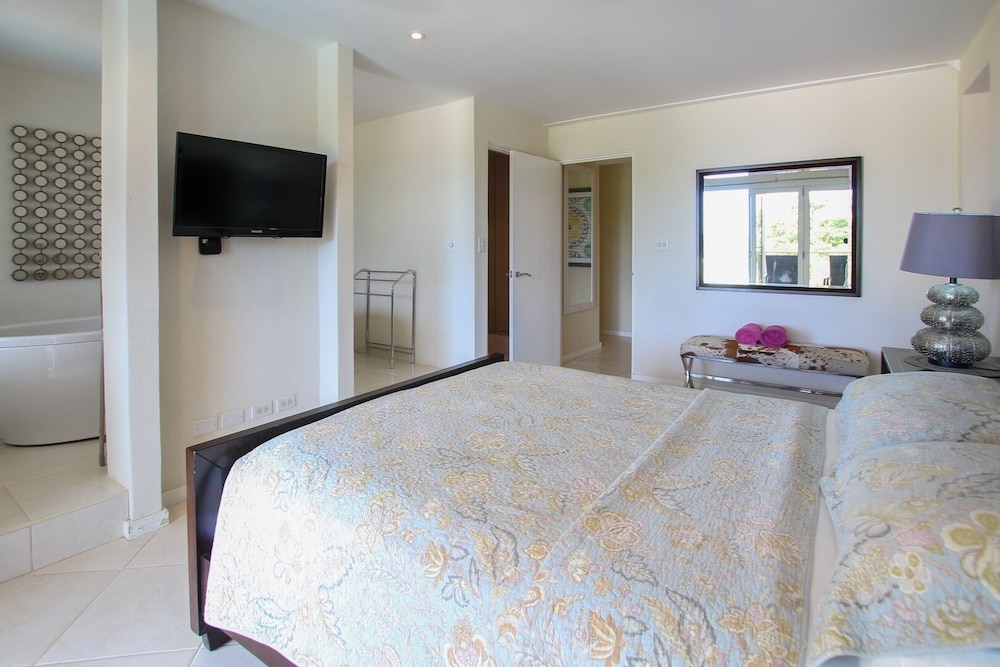 Lantana by BSL Rentals