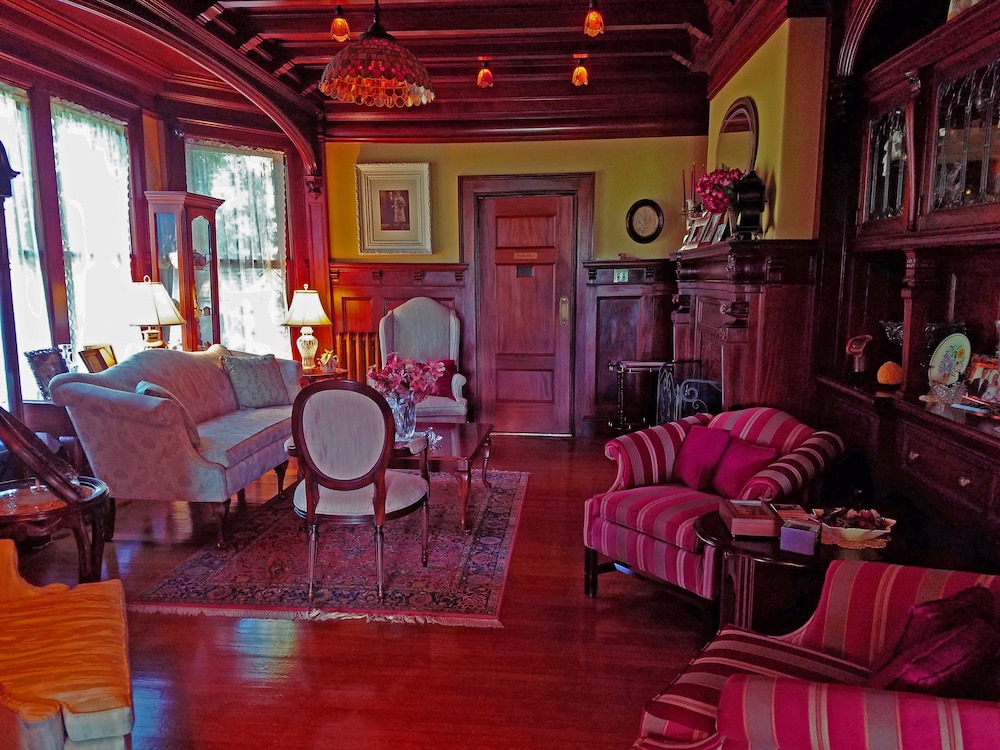 Greenville Inn at Moosehead Lake
