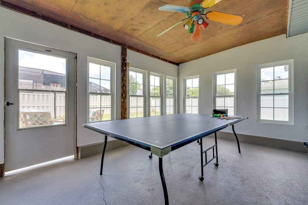 Fenced Yard & Game Room: Family Home in Kissimmee!