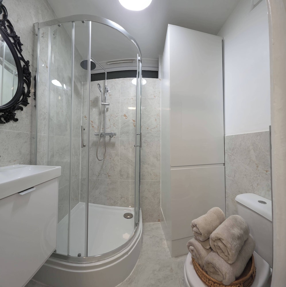 London Luxe Nest Your Perfect Short Stay