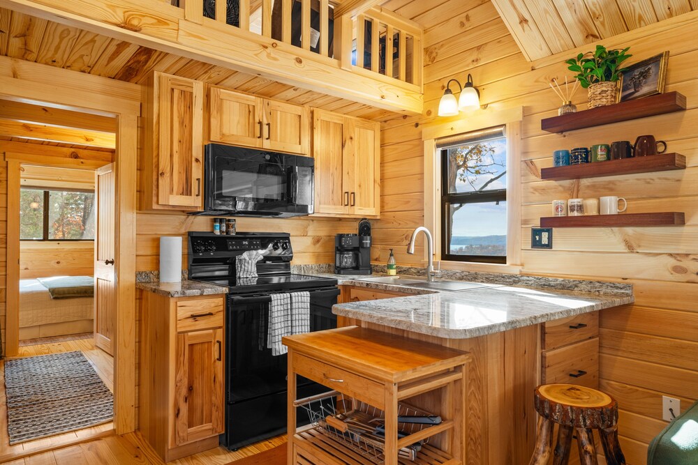 P-bay The Roost 1 Bedroom Home