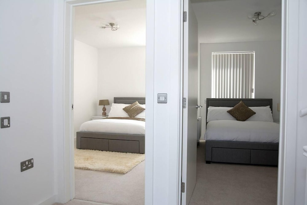 East Central London - Sleeps 6 - Pet Friendly