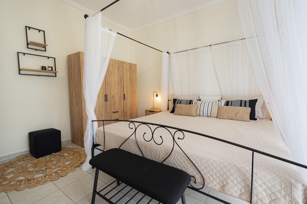 Irena House by Travel Pro Services photo 2