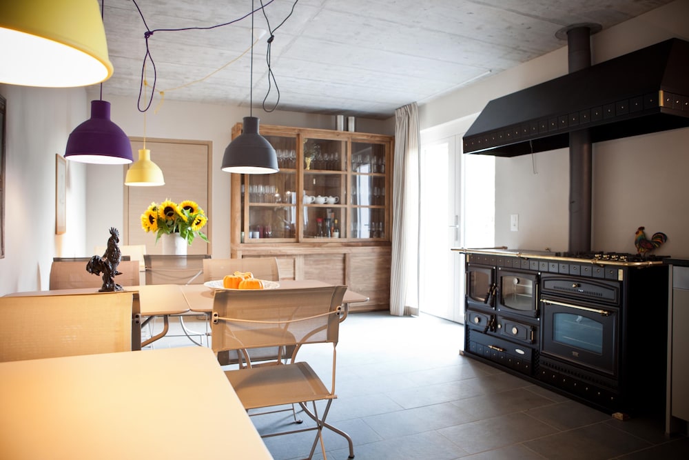 Le Coq Chantant B&B and Boutique Hotel