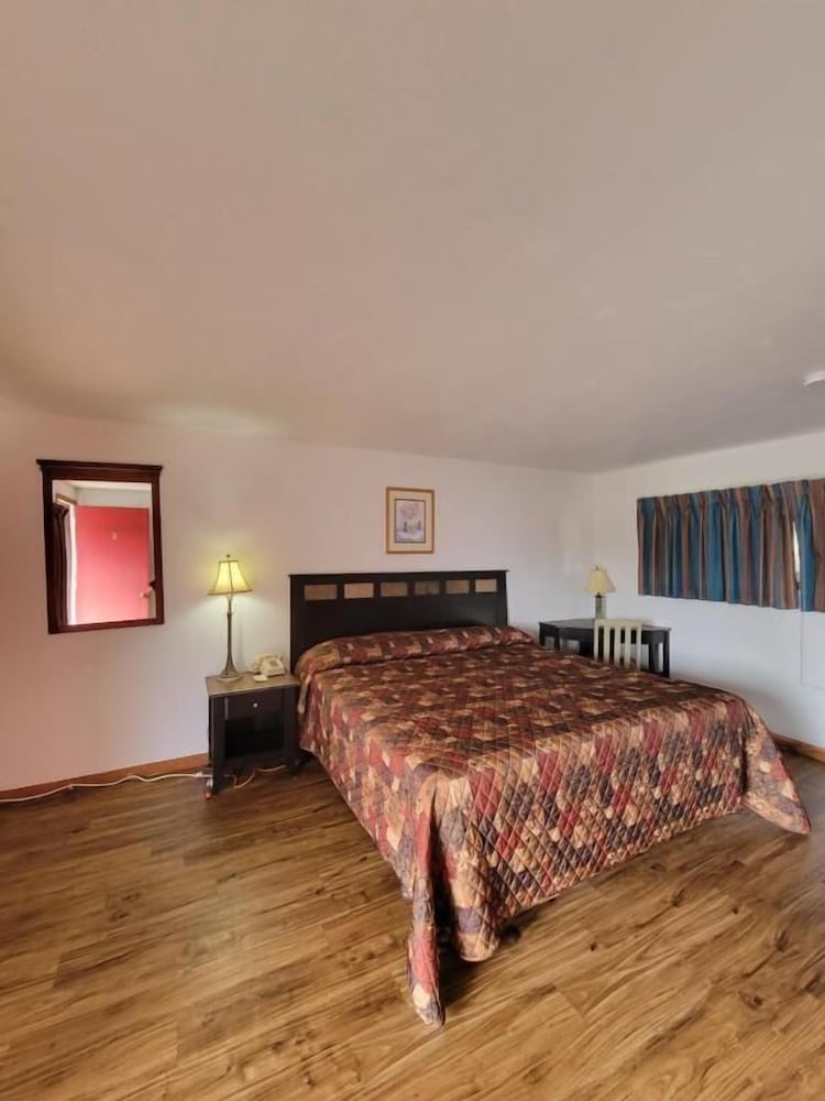Daniel's Motel