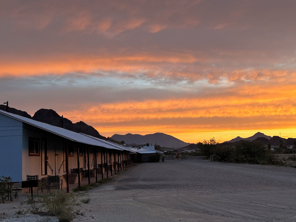 Chisos Mining Co Motel