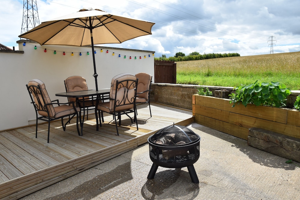 2-bed Cottage - Sleeps4 - Garden - Bbq