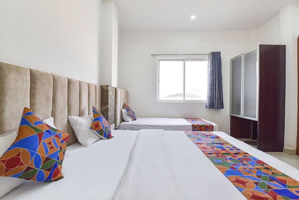 Fabhotel Aaditya