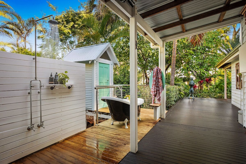 The Verandah House