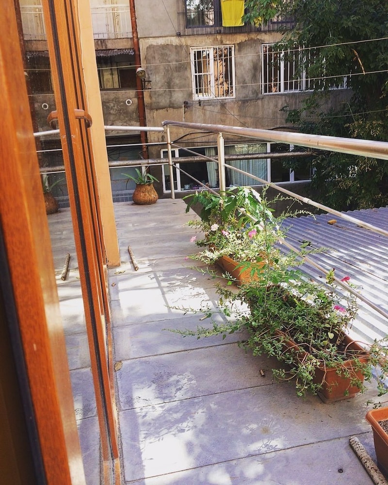 Destiny 1 Hostel