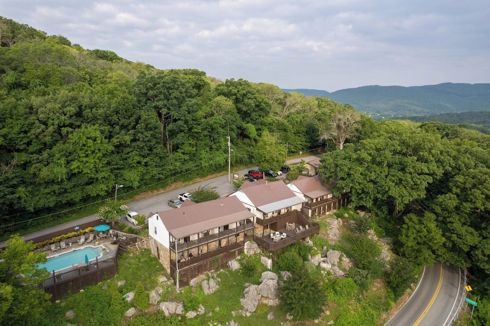 Lookout Mountain Riverview Inn
