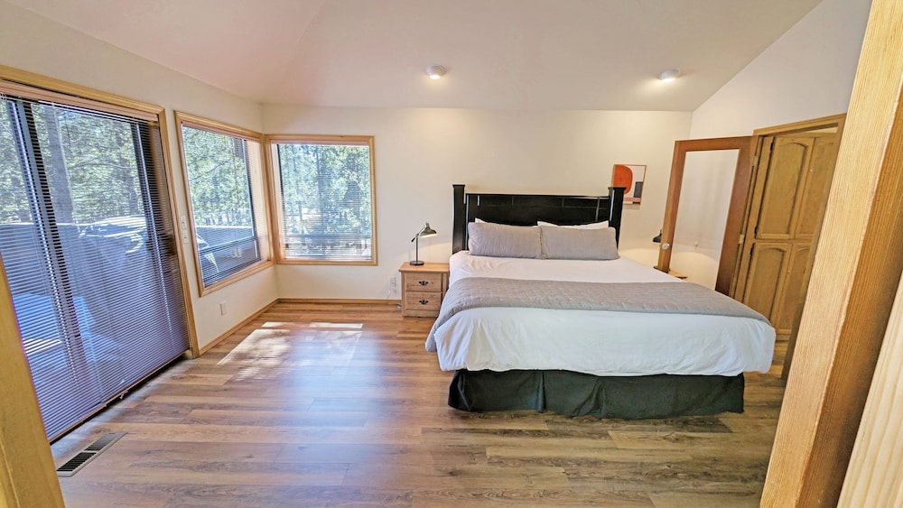Alpine 4 4 Bedroom Home