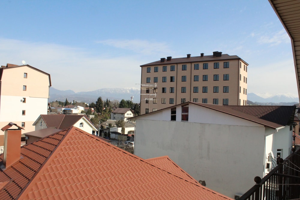 Alisa Guest House