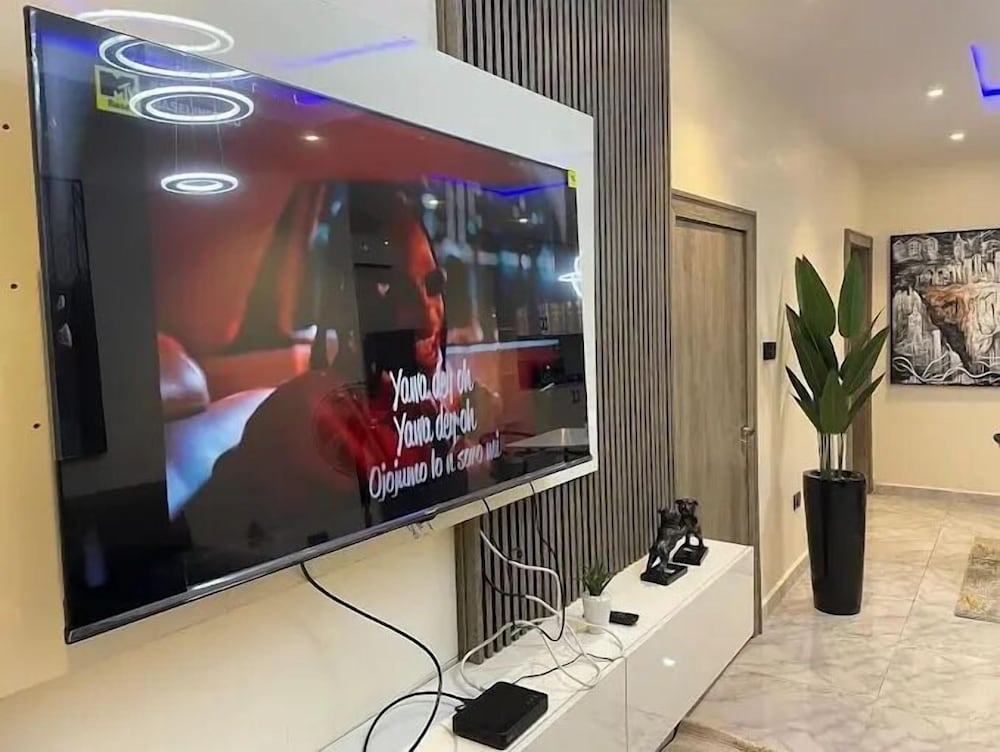 Uloobi Apartment