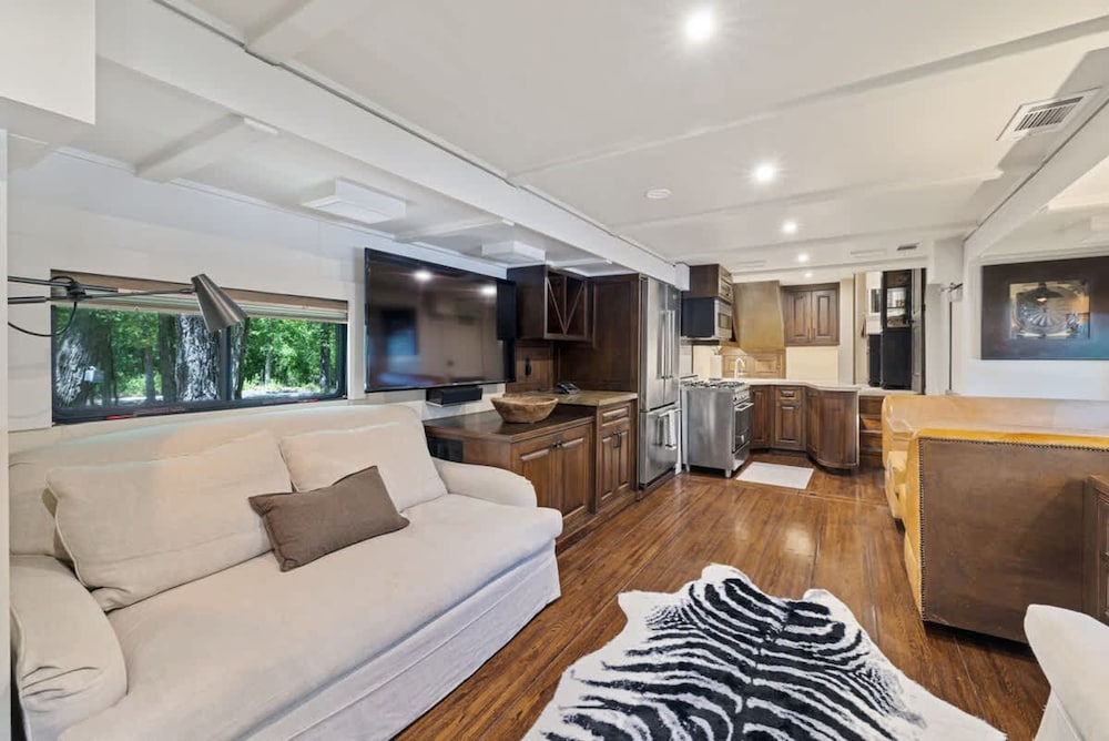 7744 Ranch Entire Resort